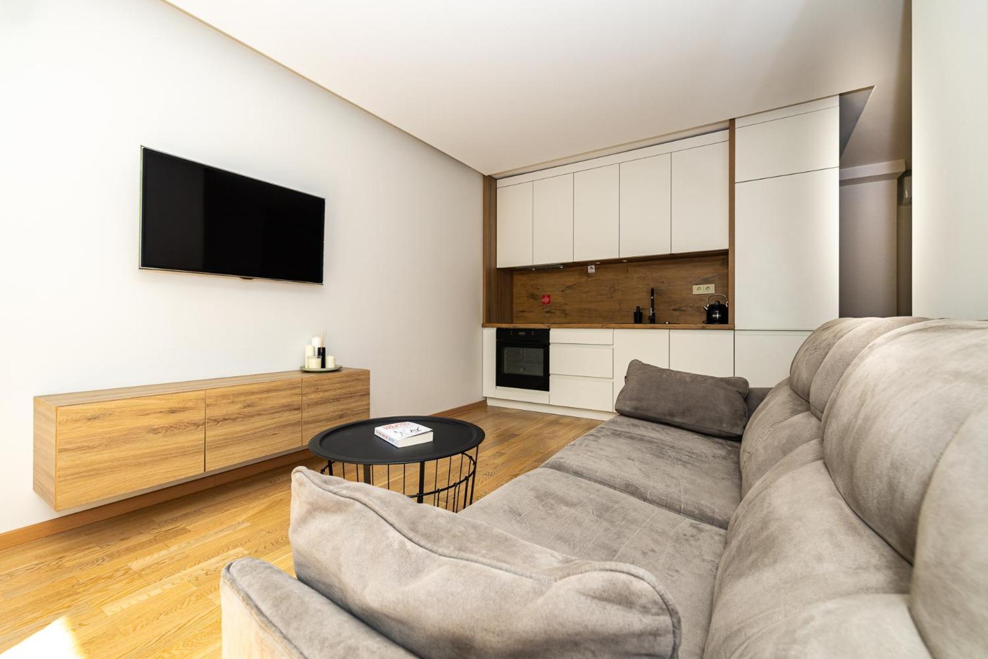 Central Square Apartments Паланга Номер фото