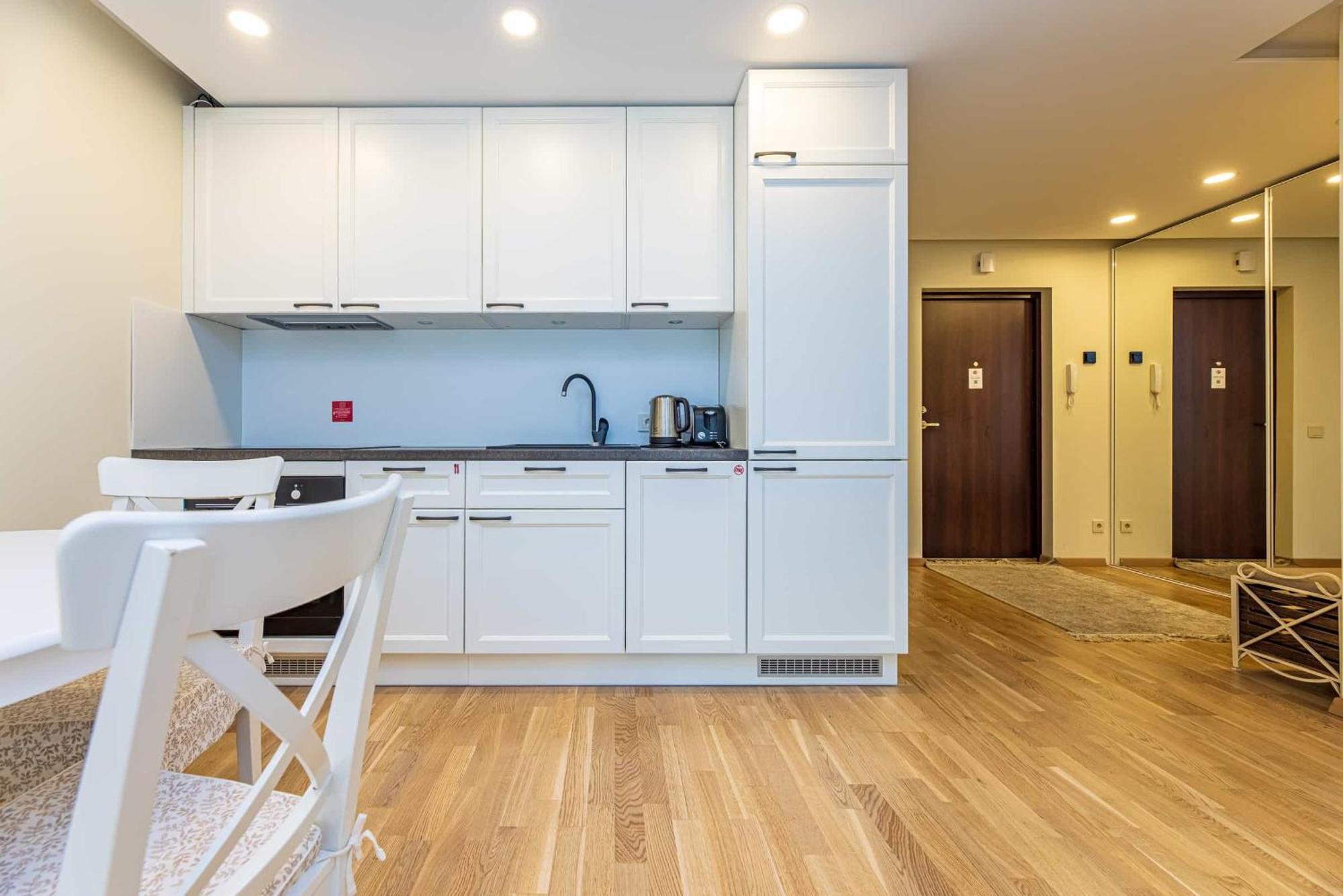 Central Square Apartments Паланга Экстерьер фото
